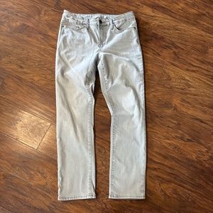 Women’s Athleta sculptek ultra skinny grey stretch jean pants 6